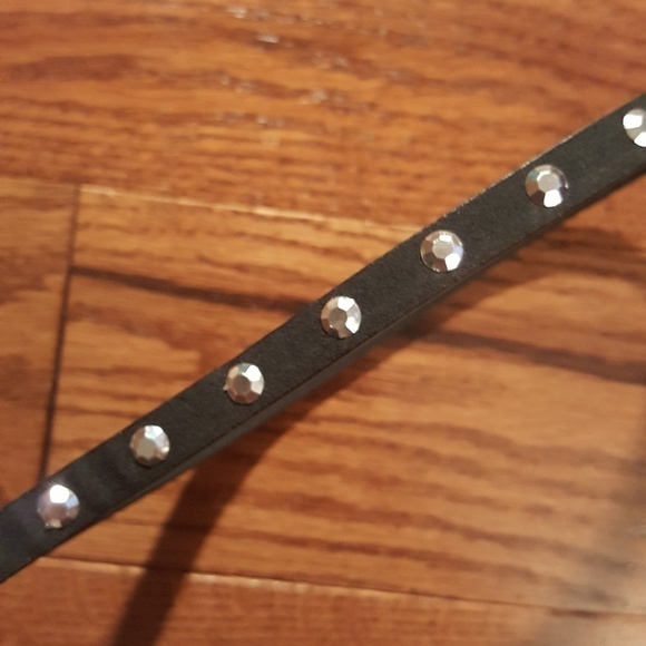 BELT Black With Silver Heart - Picture 4 of 5